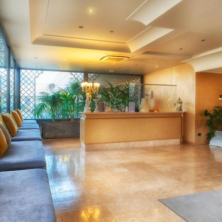 Hotel Europa Pallazzolo sull'Oglio Bagian luar foto